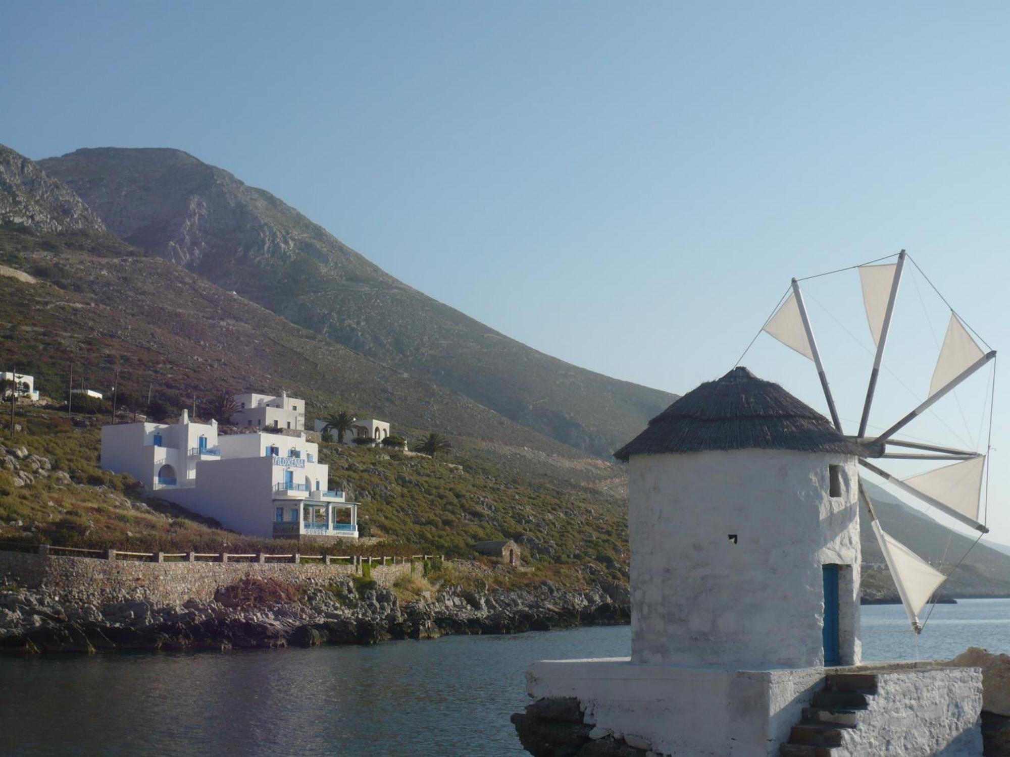 Hotel Filoxenia Агиали Екстериор снимка